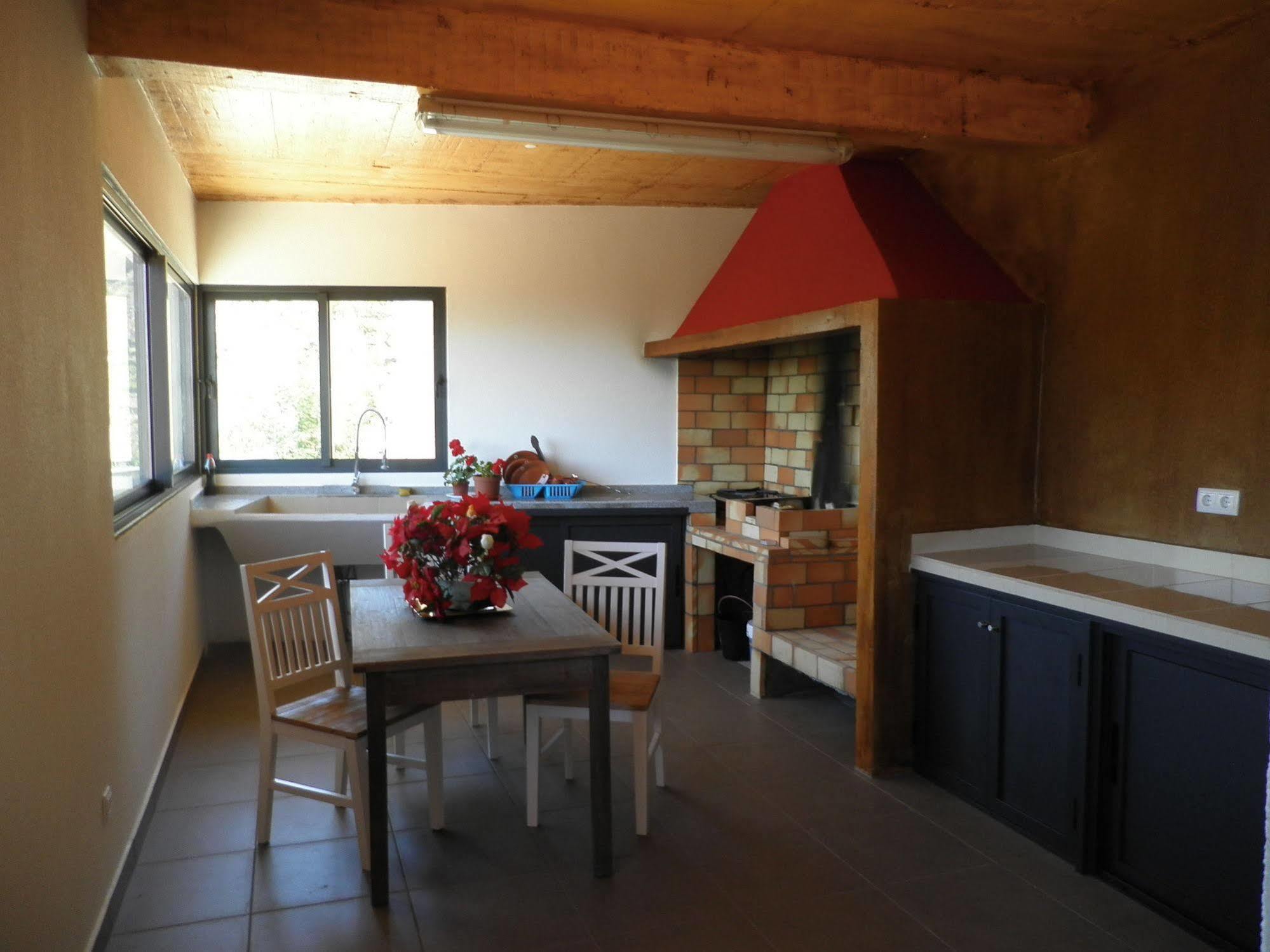 Villa Luz - Family House Vacations- Large Private Outdoor Area Santa Cruz  Exteriör bild