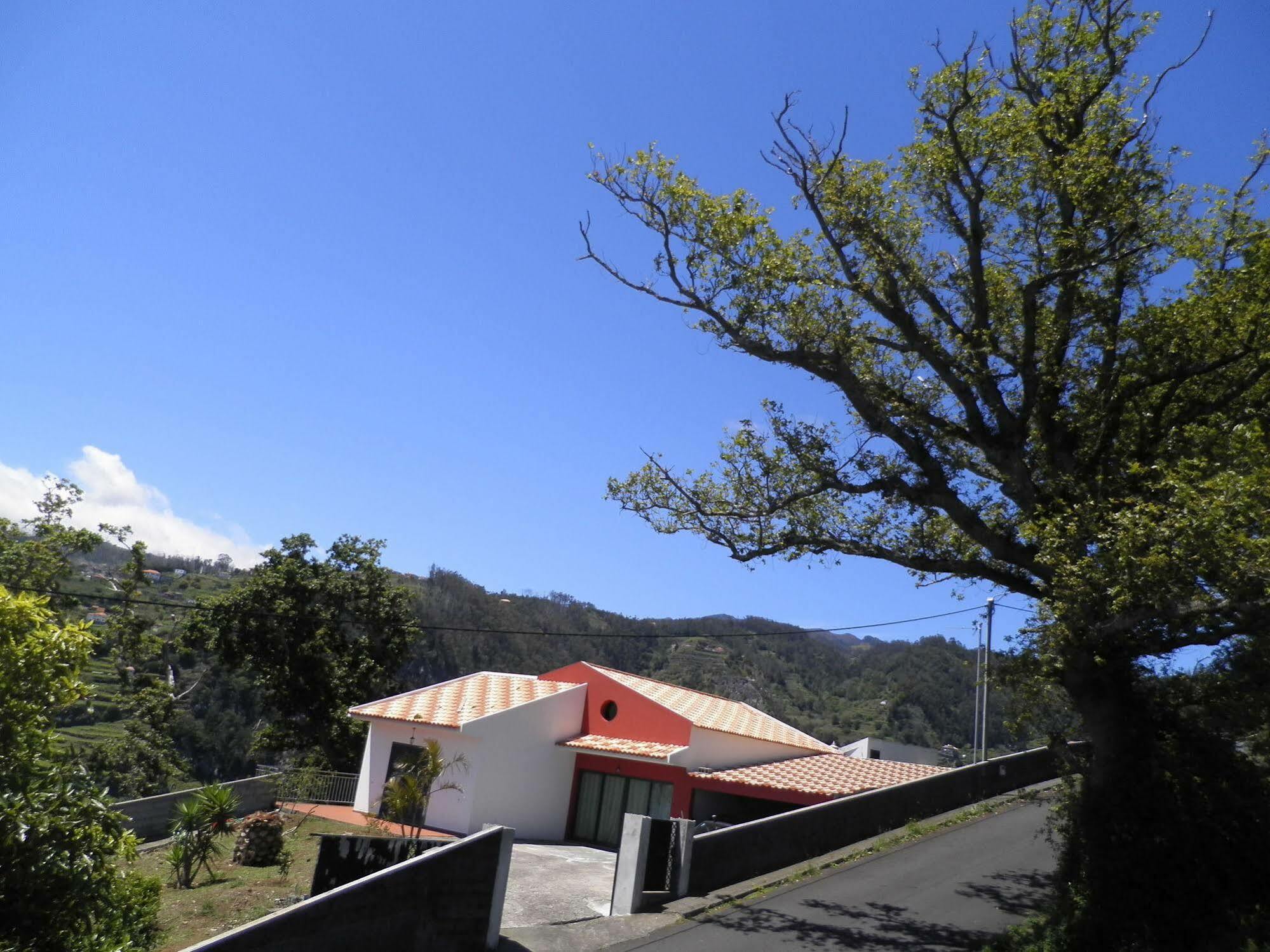 Villa Luz - Family House Vacations- Large Private Outdoor Area Santa Cruz  Exteriör bild